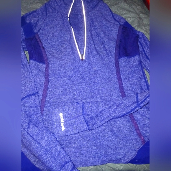 Lululemon zip up or 2 for $40 - Picture 1 of 3